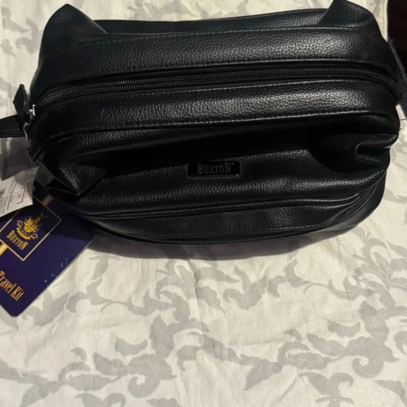 DOPP Kit BUXTON BLACK LEATHER TRAVEL KIT Midnight sale - Picture 1 of 6
